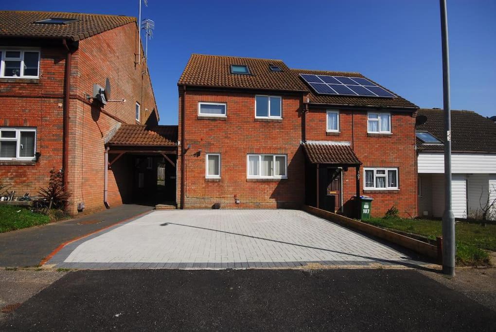 Apartamento Perfect Couple Retreat To Unwind&Relax With Hottub Peacehaven Exterior foto